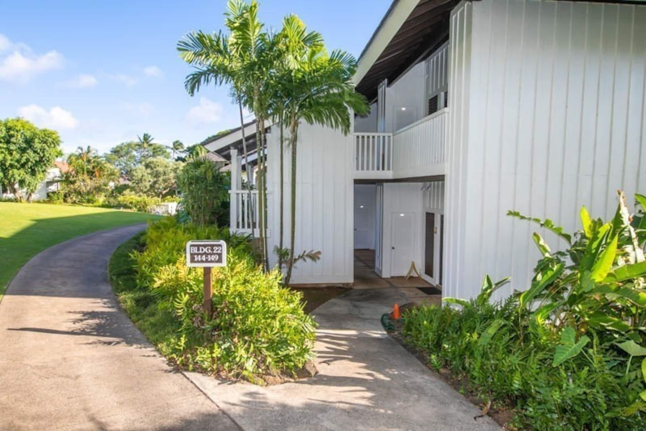 1-Bdrm Top Floor Condo in Koloa, AC, Pool, Gym - Photo 18