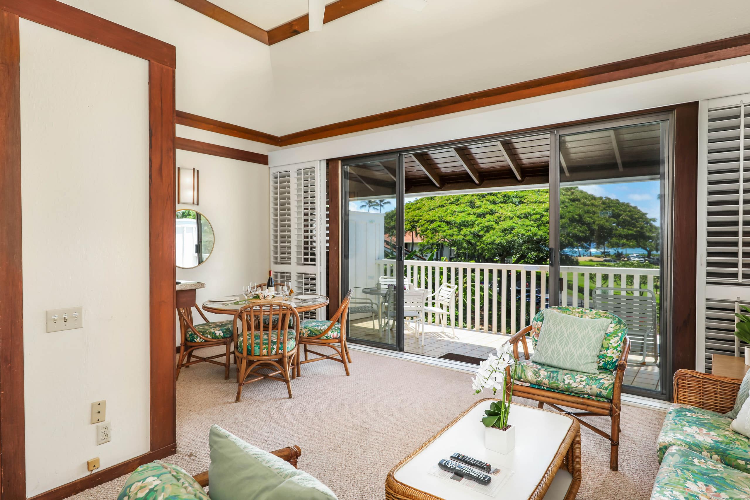 1-Bdrm Top Floor Condo in Koloa, AC, Pool, Gym - Photo 20