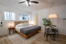 Steps from the beach! Studio Surf Extended Stay