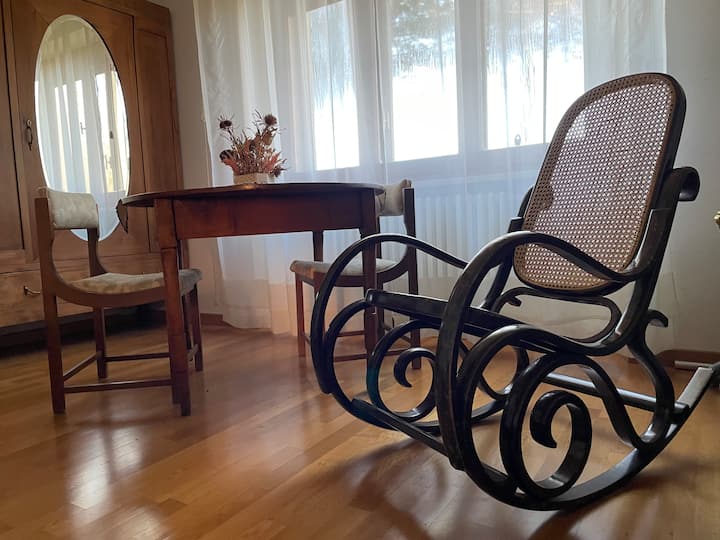 Camera Valdorcia in stile antico