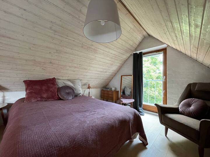 საძინებელი 1