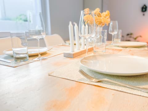 Top Airbnb: Modern and spacious 2-room apartment in Oststadt in Offenburg