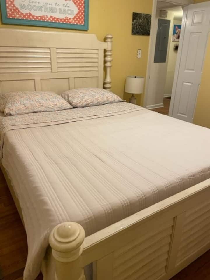 Საწოლი 152 × 203 სმ