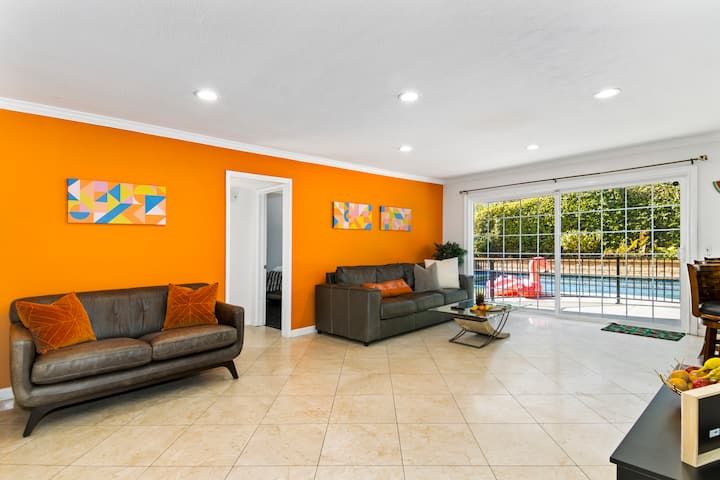 15min To Disney, Decked Out Fun Family Home - Yorba Linda, CA