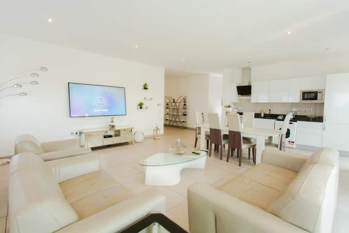 Exclusive 3bedroom Serviced Apartment @Cantonments - Akra