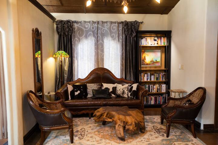 Wizard’s Guest Cottage gallery image 4