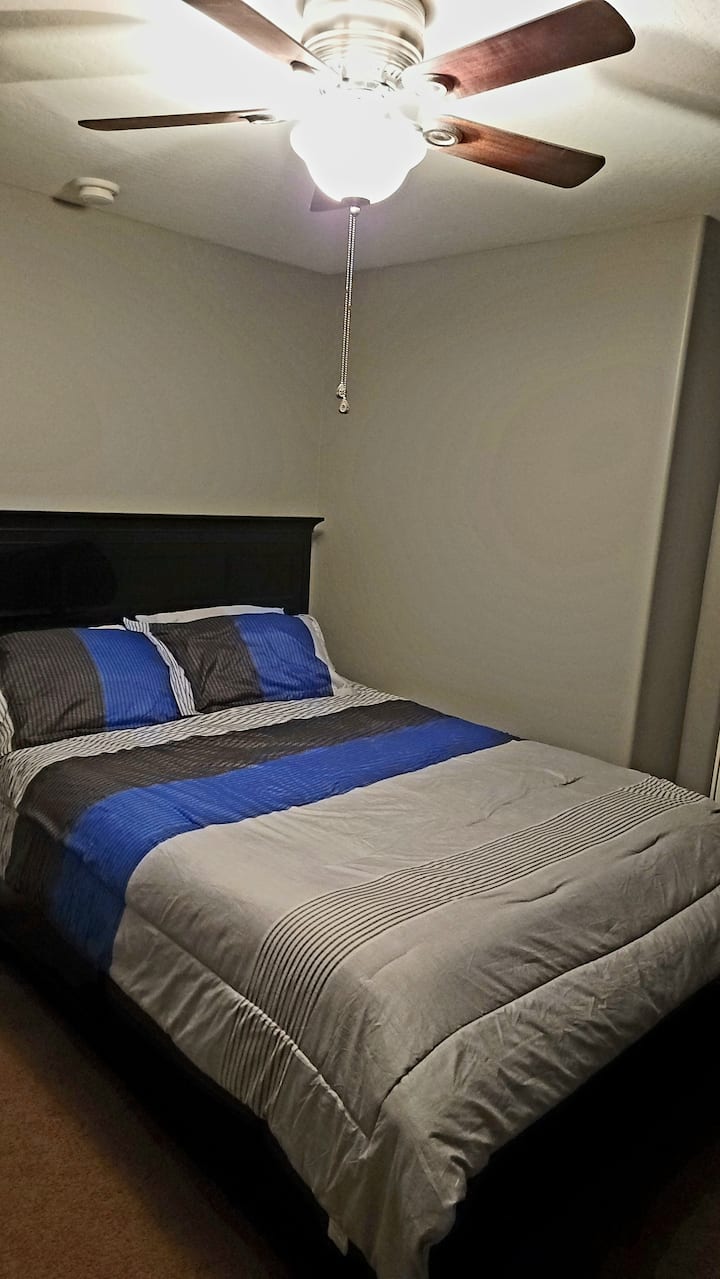 საძინებელი 4