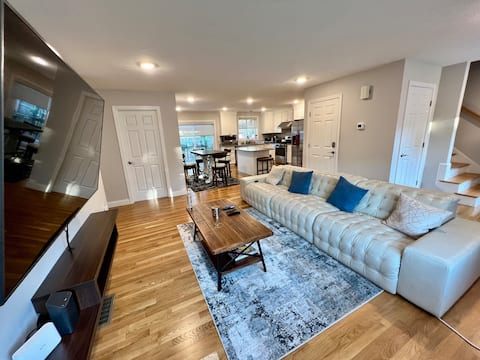 4 Beds/2.5 Baths /New 2020 Single Home/EV Charge