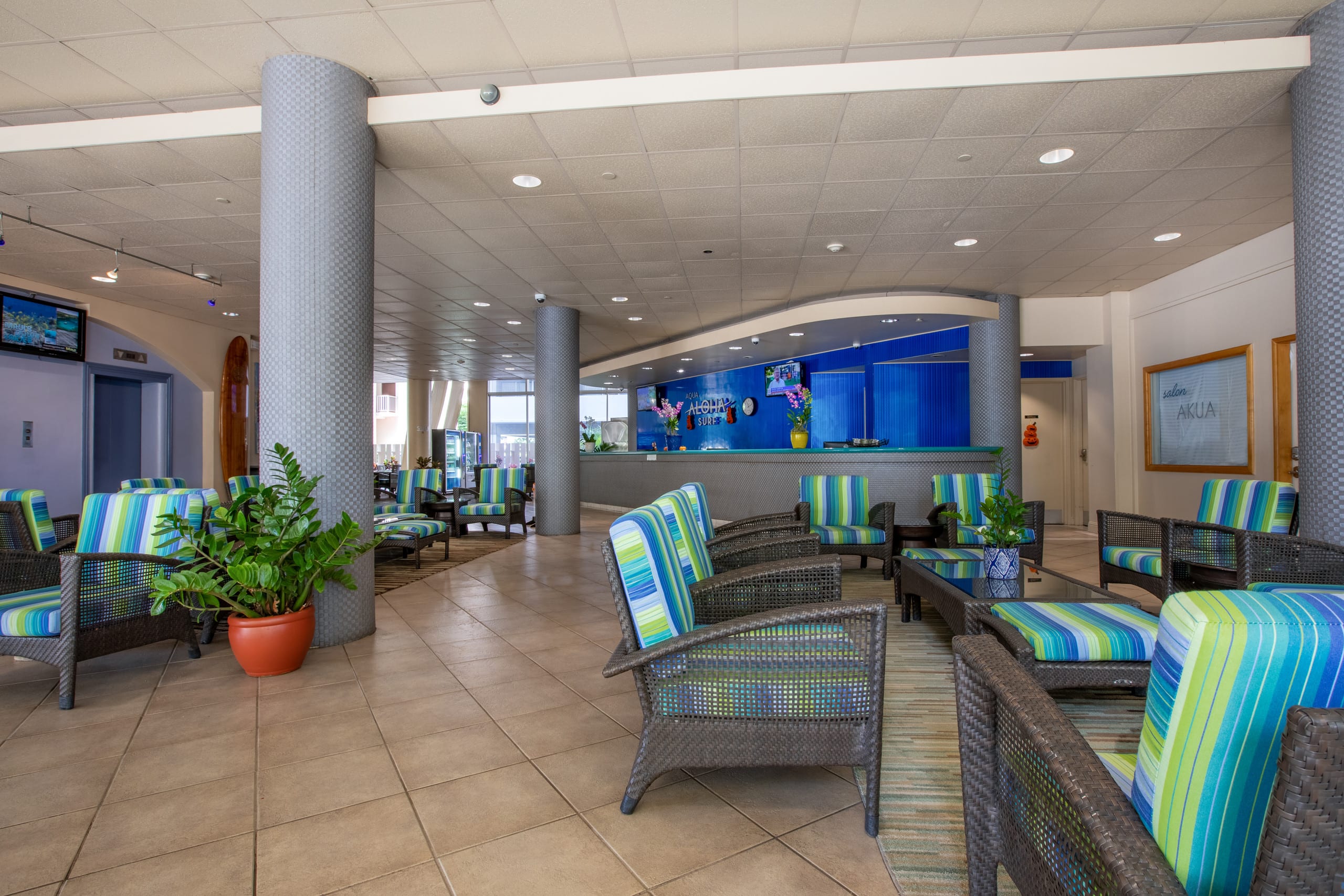 Condo in Honolulu · ★4.85 · 1 bedroom · 2 beds · 1 private bath - Image 30