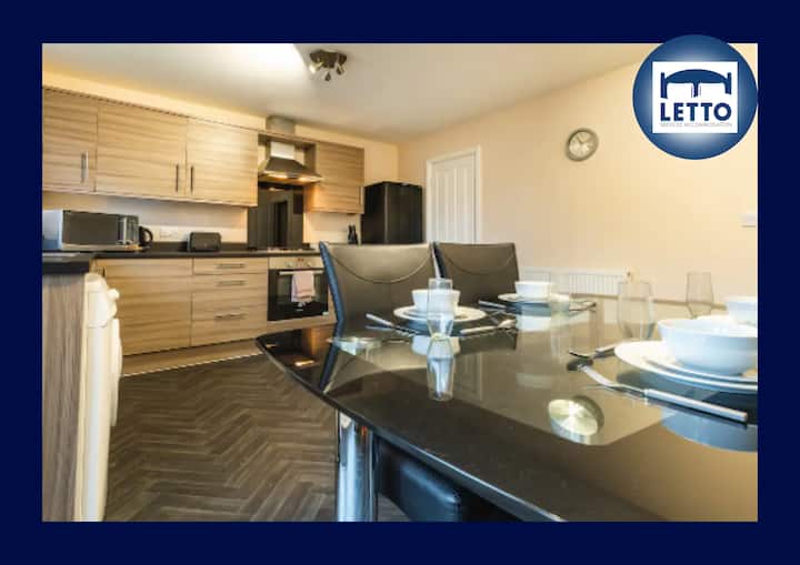 House I Sleeps 8 I Parking I Garden I Wifi - Peterborough