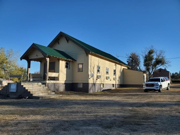 Plentywood Vacation Rentals & Homes Montana, United States Airbnb