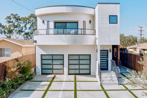 Spacious Home in Los Angeles