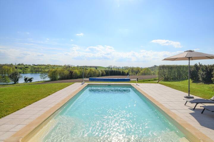 Domaine D'Essendiéras managed Airbnb listing 1