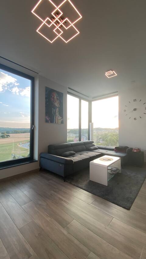 Exclusive apartment - with free parking