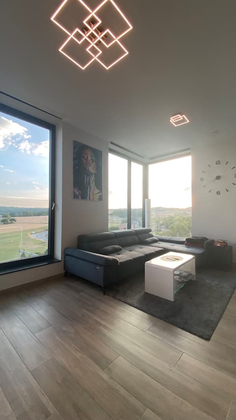 Exclusive apartment - with free parking