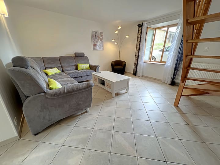 Maison Chaleureuse Avec Piscine Chez Adeline - Mirecourt