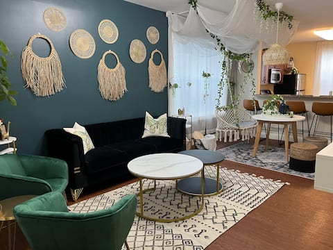 Serene Bohemian Paradise *420 friendly*