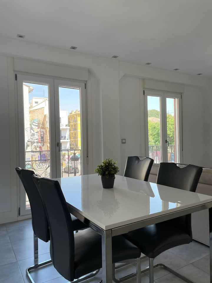 Beautiful downtown apartment Apartments for Rent in València