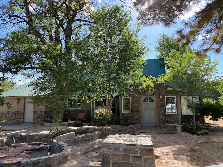 Zion Bryce Charming One Bedroom Home Houses for Rent in Orderville, Utah, United States Airbnb