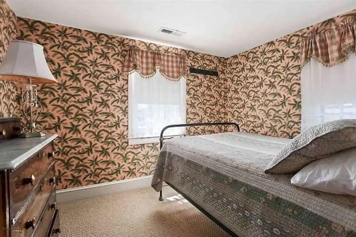 Third Floor Bedroom. The "Why this Wallpaper?" Room.