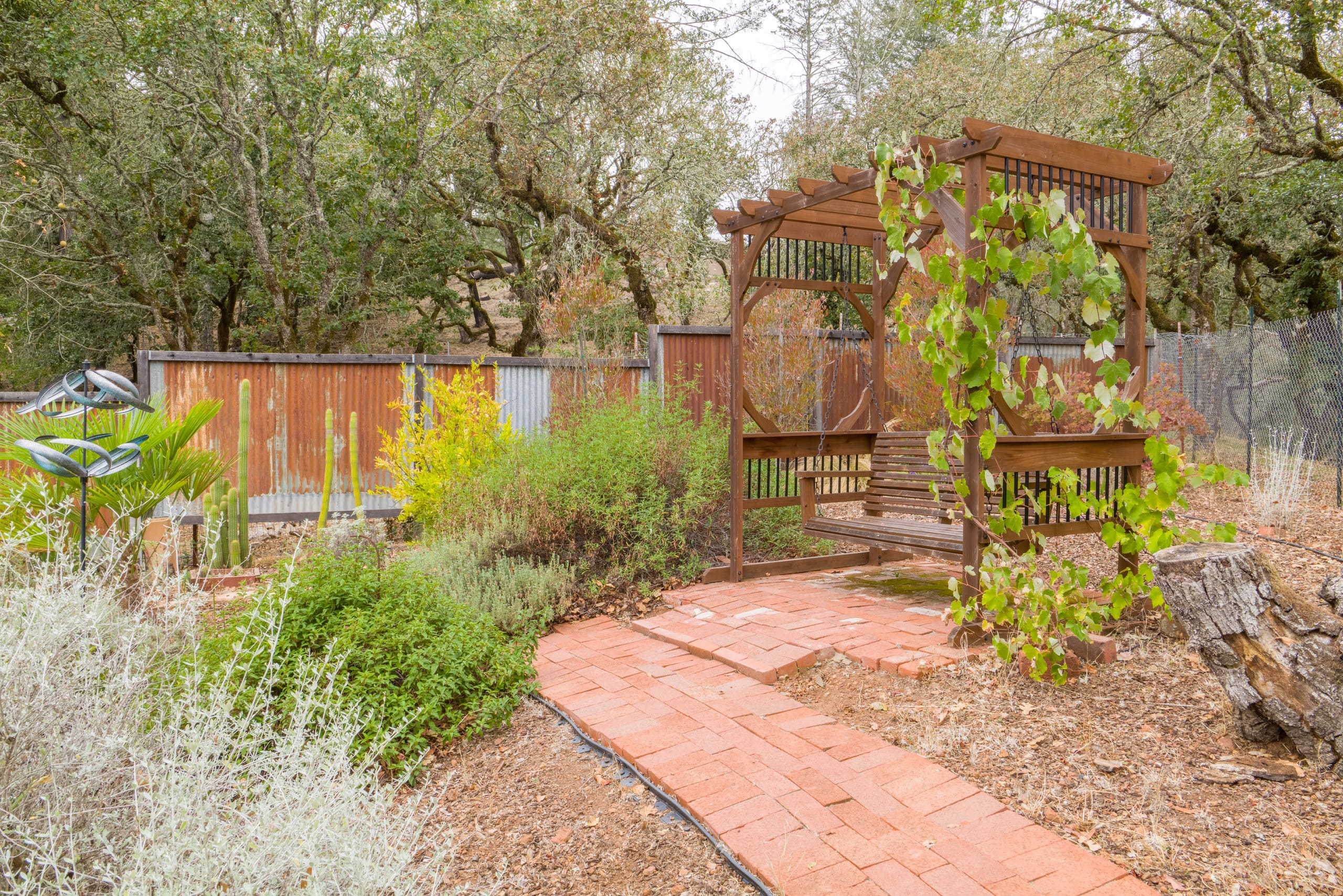 Kenwood Vineyard Haven with Pool & Hot Tub - Photo 29