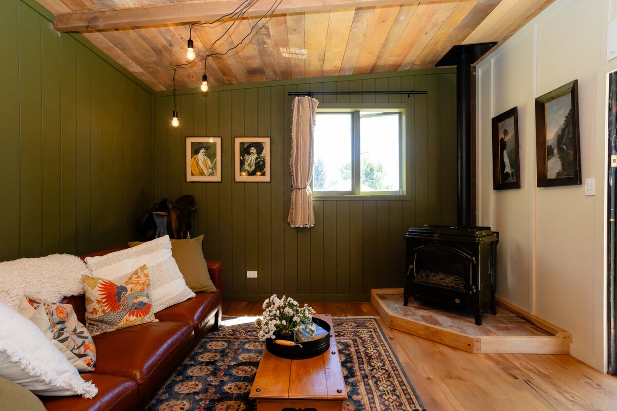 Popular Airbnb listing: The Stables at the Starling Homestead in Hurunui District