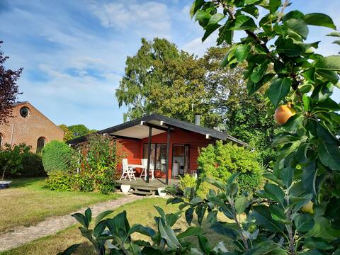 Lovely cottage with 3 rooms and peaceful garden