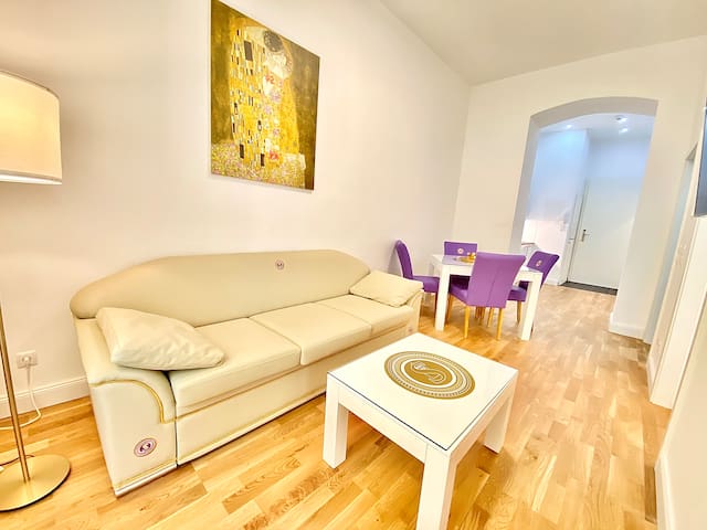 Steiner Residences managed Airbnb listing 2