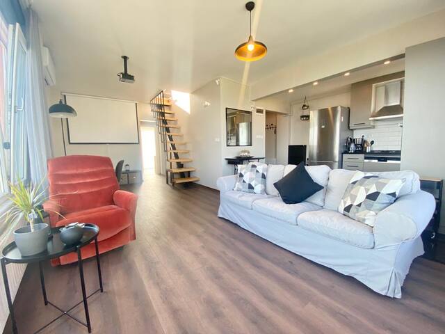 Duplex apartment with magnificent view in Cihangir gallery image 3