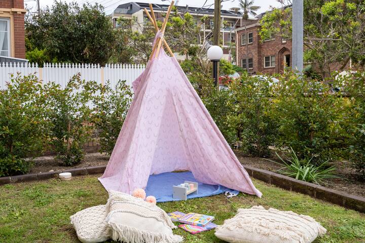 Marvellous Manly with Parking! gallery image 2