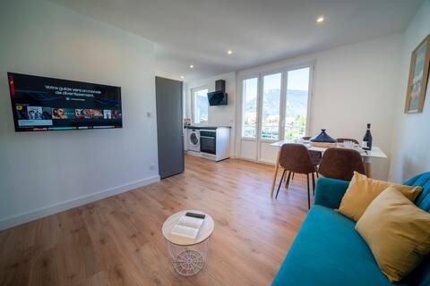 3 bedrooms - 6 beds - View