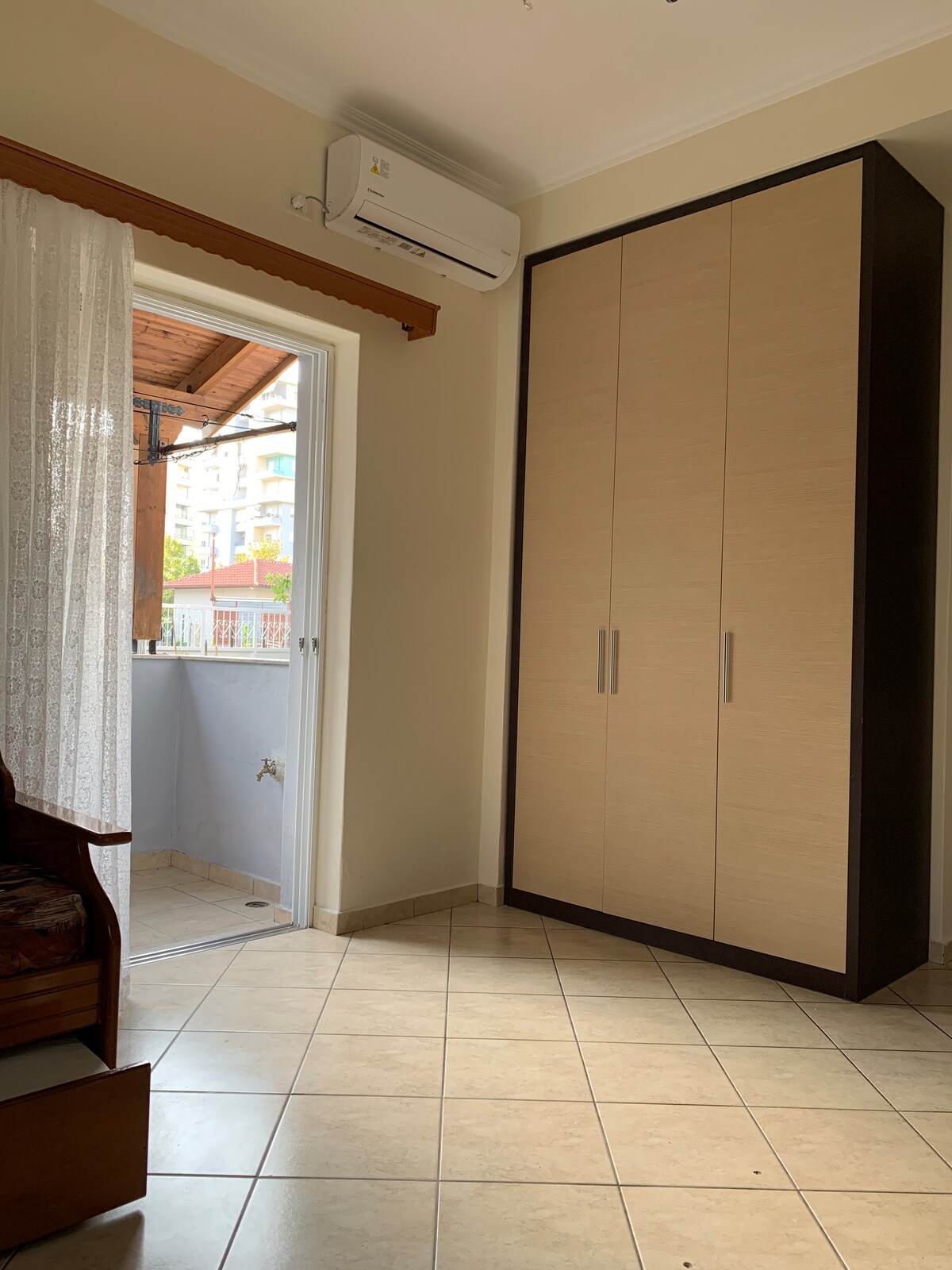 Listing 702878491110871981