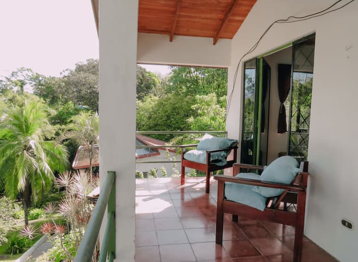 Casa Prana Vida* best for groups - Houses for Rent in Quepos
