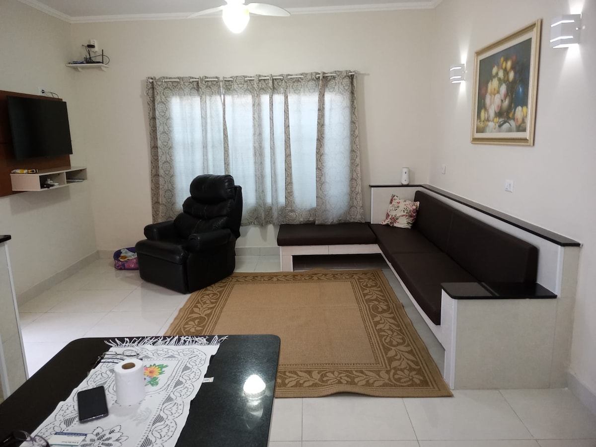 Top Airbnb: House in Ilha Comprida with Swimming Pool, 150 meters from the Beach em Ilha Comprida