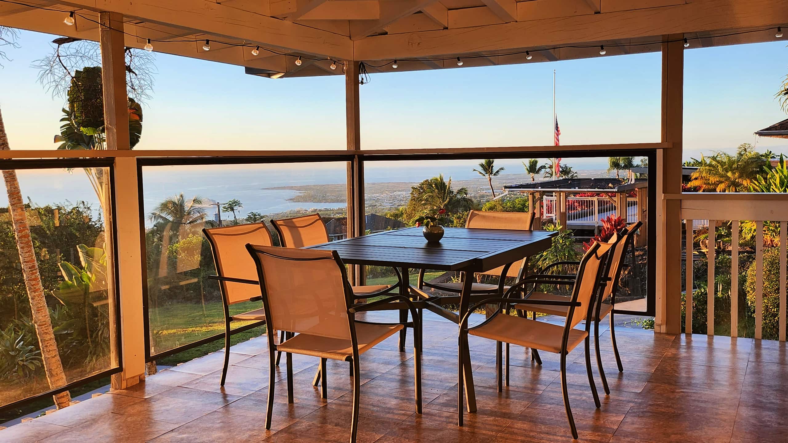Home in Kailua-Kona · ★5.0 · 3 bedrooms · 6 beds · 2 private baths - Image 4