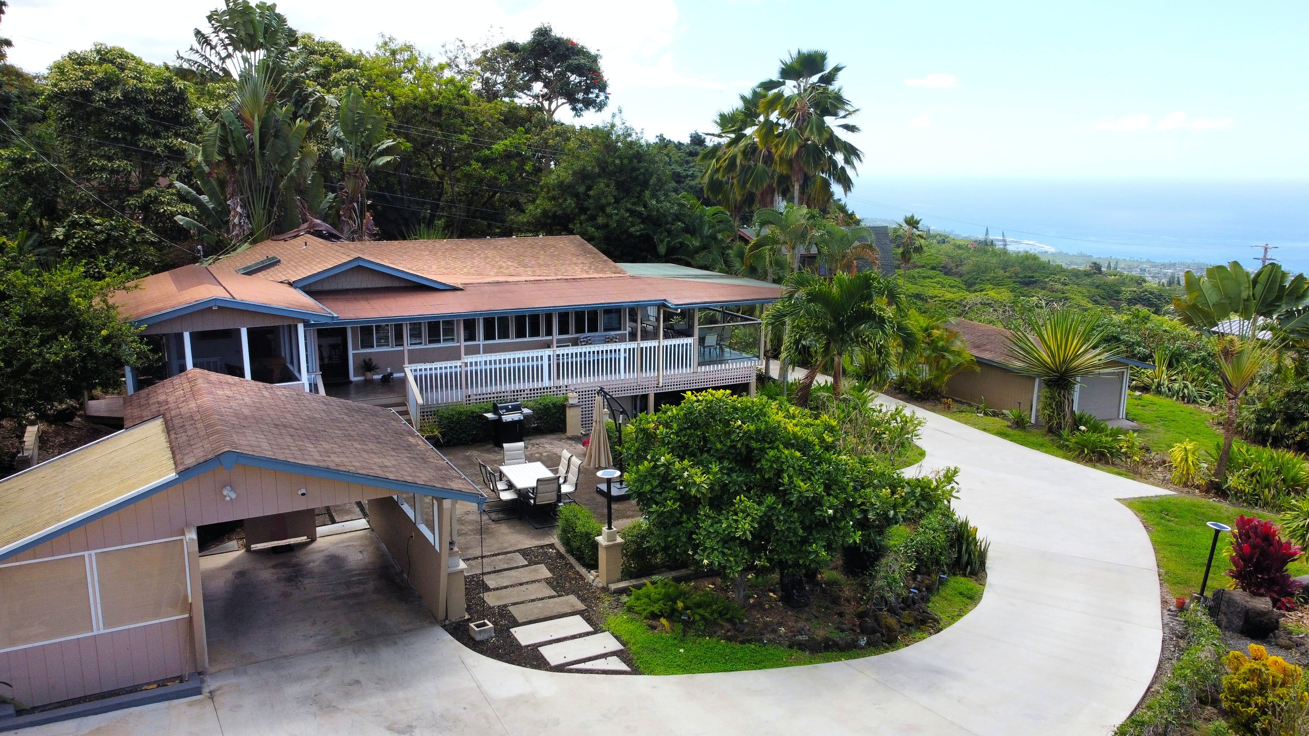 Home in Kailua-Kona · ★5.0 · 3 bedrooms · 6 beds · 2 private baths - Image 29