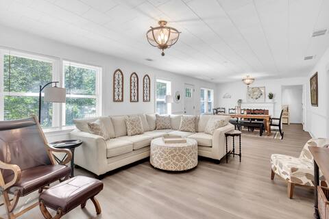 The Acworth Peach