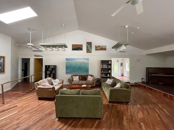 7-Bedroom Lodge, Gathering and Event Space