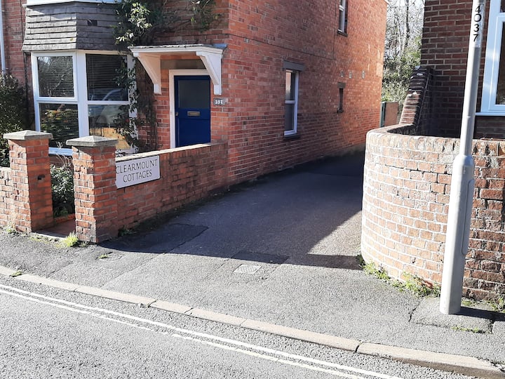Weymouth Delightful Two Bedroom Character Cottage. - Haven Littlesea Holiday Park