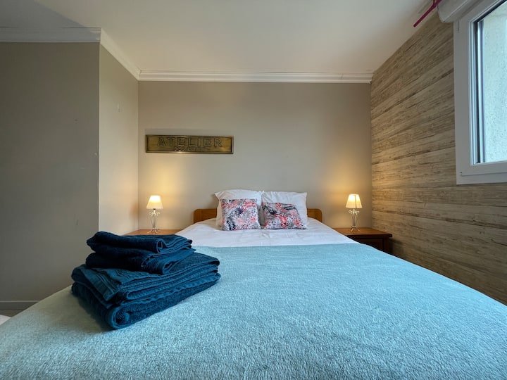 غرفة النوم رقم 4: سرير مزدوج + سرير أريكة مزدوج
