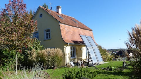 Villa Gallé - with views of the lake and Alps