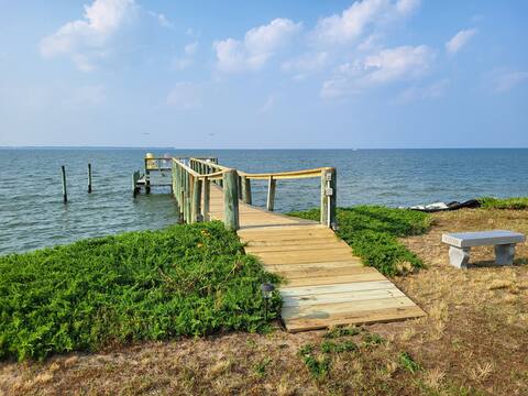 Waterfront Home With Million Dollar BayRiver Views