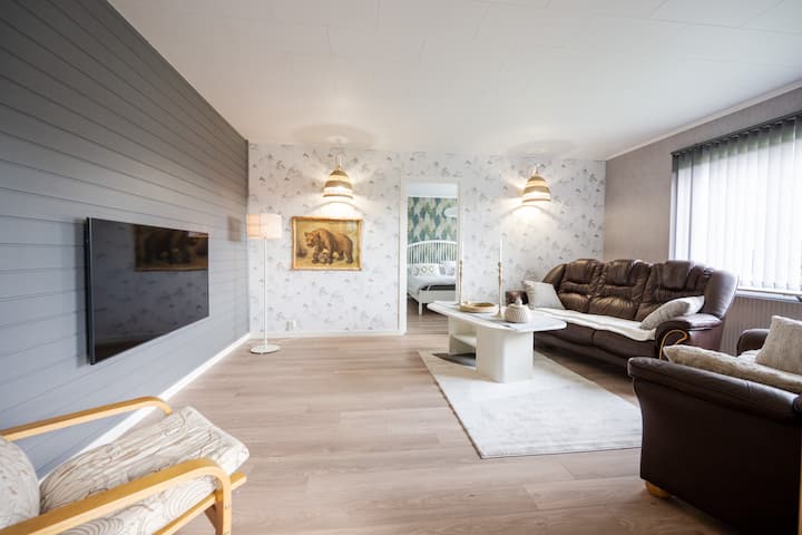 "The Bear's Den" , Maison Chaleureuse - スウェーデン