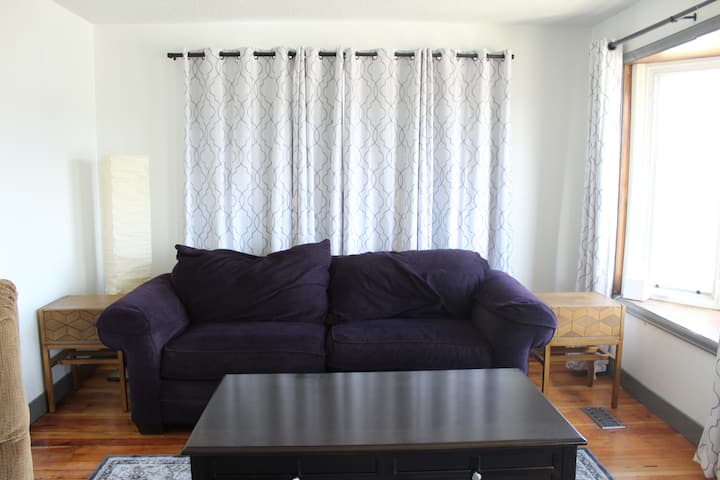 Nice 3 Bedroom House With Plenty Of Parking. - Laramie, WY