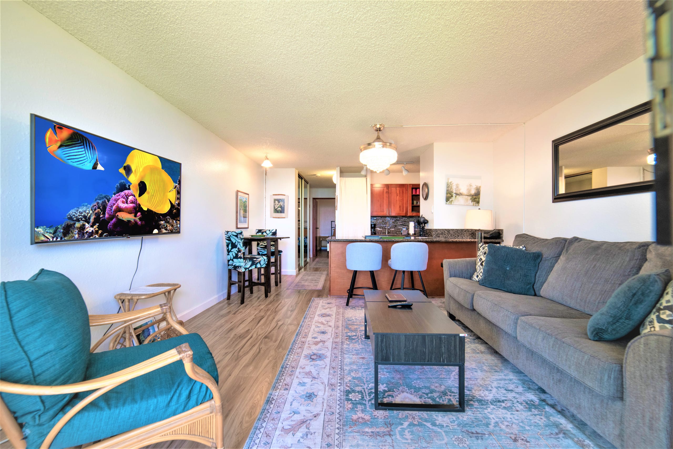 Condo in Wailuku · ★4.76 · 1 bedroom · 2 beds · 1 bath - Image 2