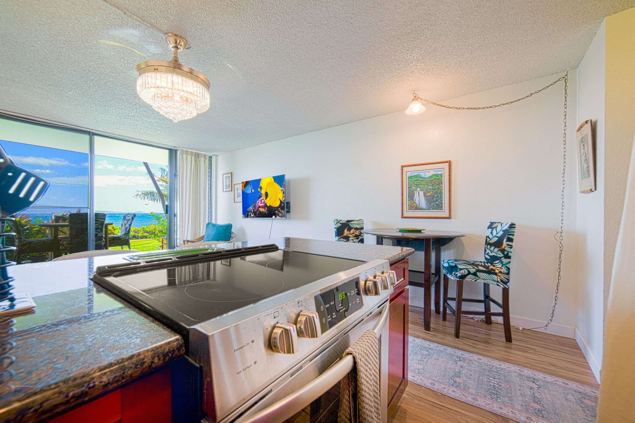 Condo in Wailuku · ★4.76 · 1 bedroom · 2 beds · 1 bath - Image 7