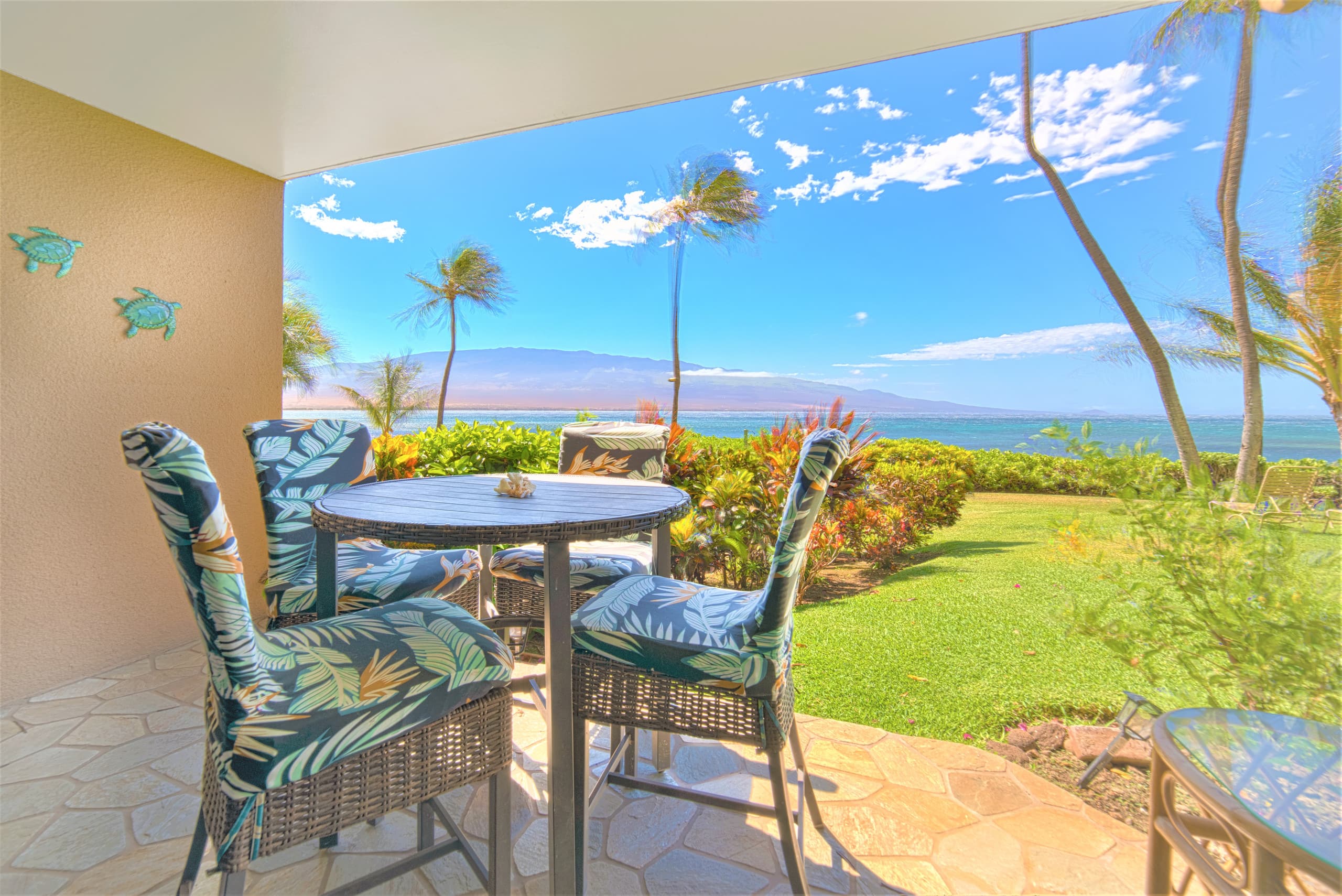 Condo in Wailuku · ★4.76 · 1 bedroom · 2 beds · 1 bath - Image 29
