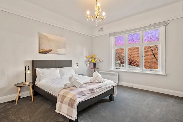 საძინებელი 2