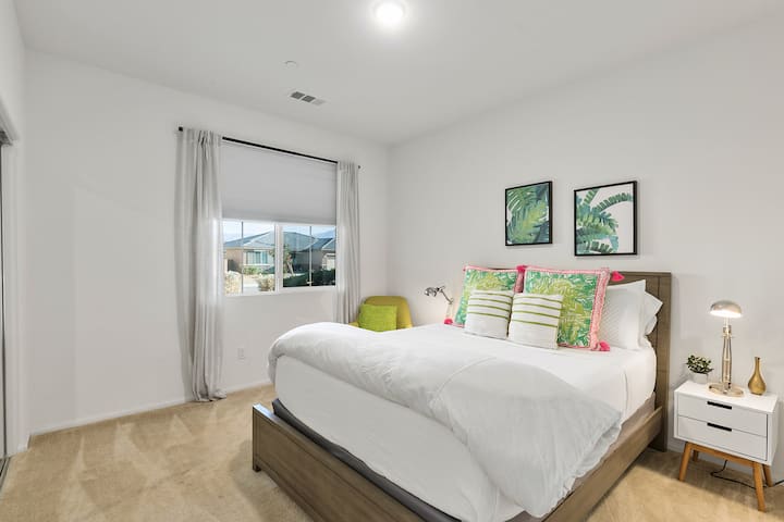 Fifth Bedroom