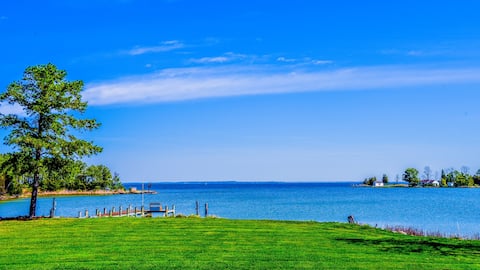 Waterfront vacation home with private dock